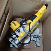 Dewalt Dws778 1850Watt 250Mm Profesyonel Raylı Gönye Testere