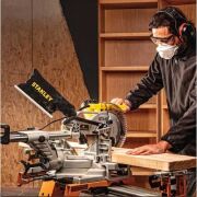 Stanley SM18-TR Gönye Kesme Makinası 1800 W 254 mm