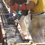 Makıta DVR350RFE Akulu Beton Vıbratoru