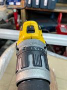 Dewalt DCD796NT Aküsüz Kömürsüz Darbeli Matkap Teşhir Ürünü