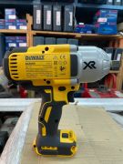 Dewalt DCF899NT Aküsüz Teşhir Şarjlı Somun Sıkma Makinesi
